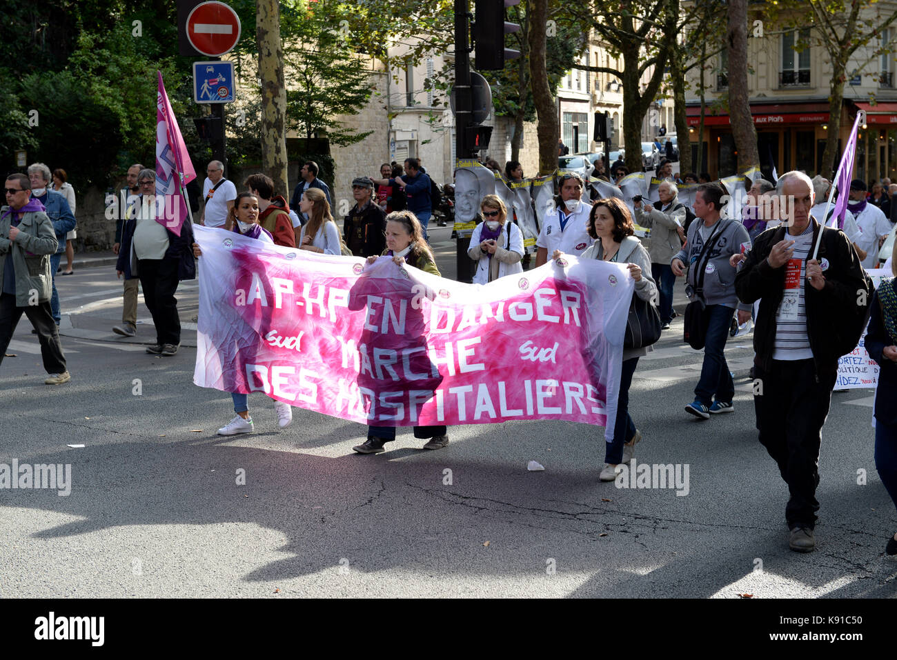 September 21st, 2017 Paris Back again in Paris the protests against a