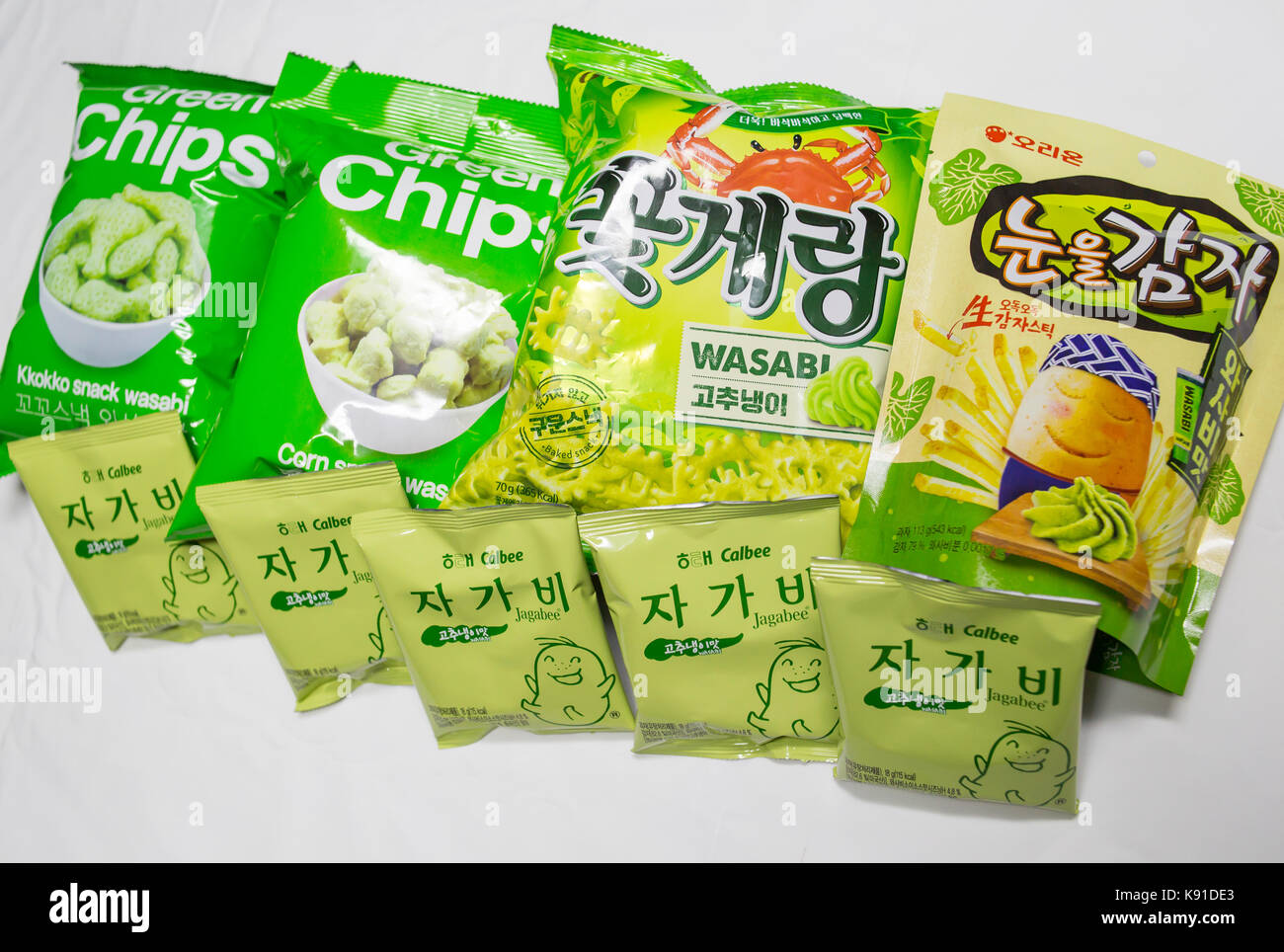 Wasabi-flavored Korean snacks, Sep 20, 2017 : Wasabi-flavored Korean snacks  in Seoul, South Korea. Credit: Lee Jae-Won/AFLO/Alamy Live News Stock Photo  - Alamy