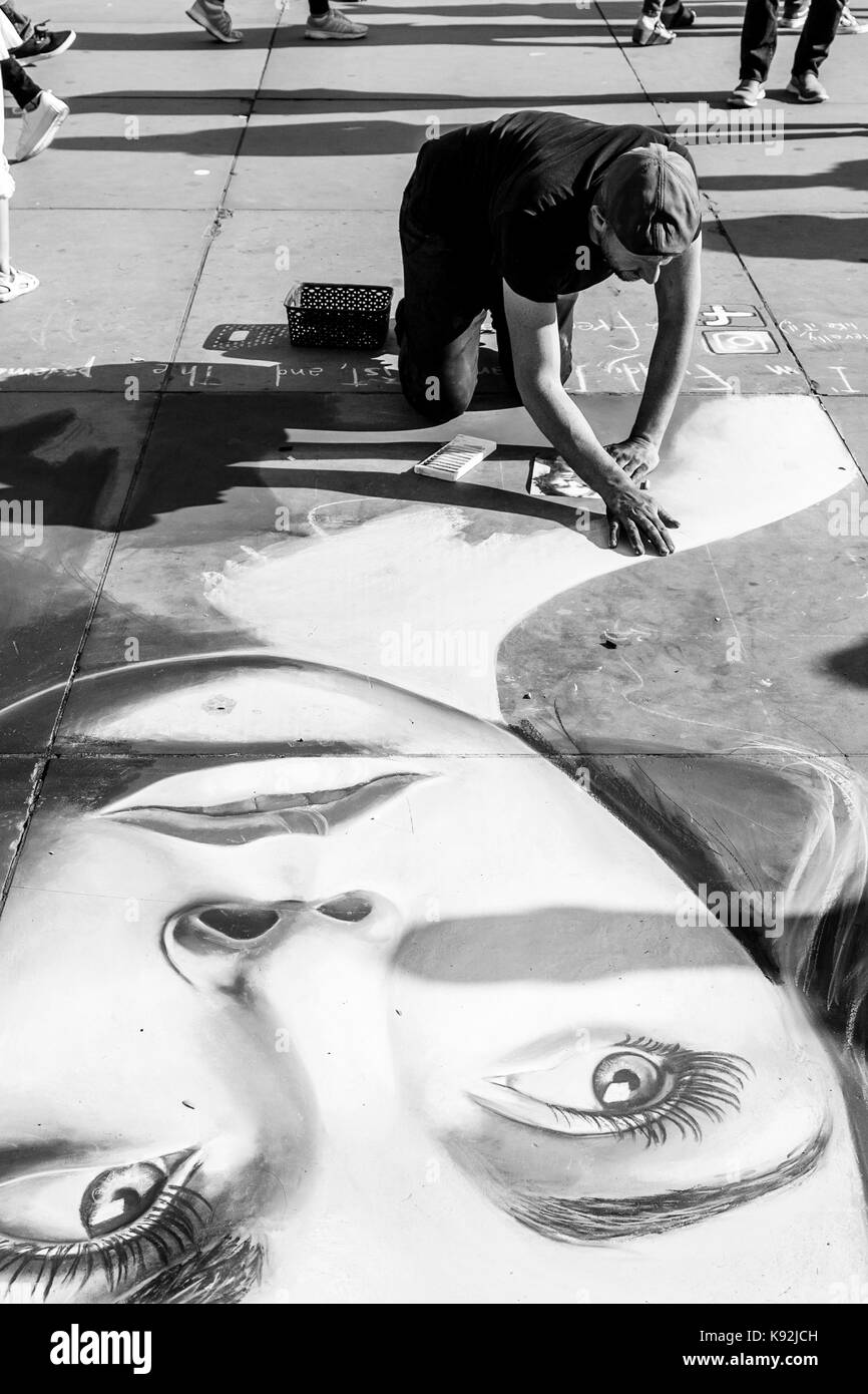 A Street Artist Working In Trafalgar Square, London, UK Stock Photo Alamy