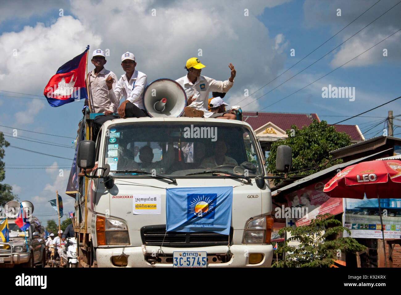 Political rally flag hi-res stock photography and images - Alamy