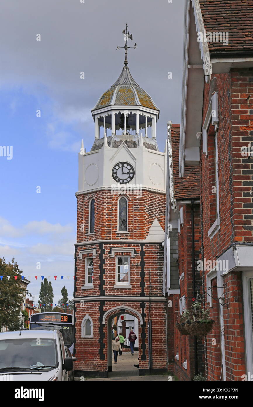 Clock Tower built 1877 in memory of Laban Sweeting, High Street