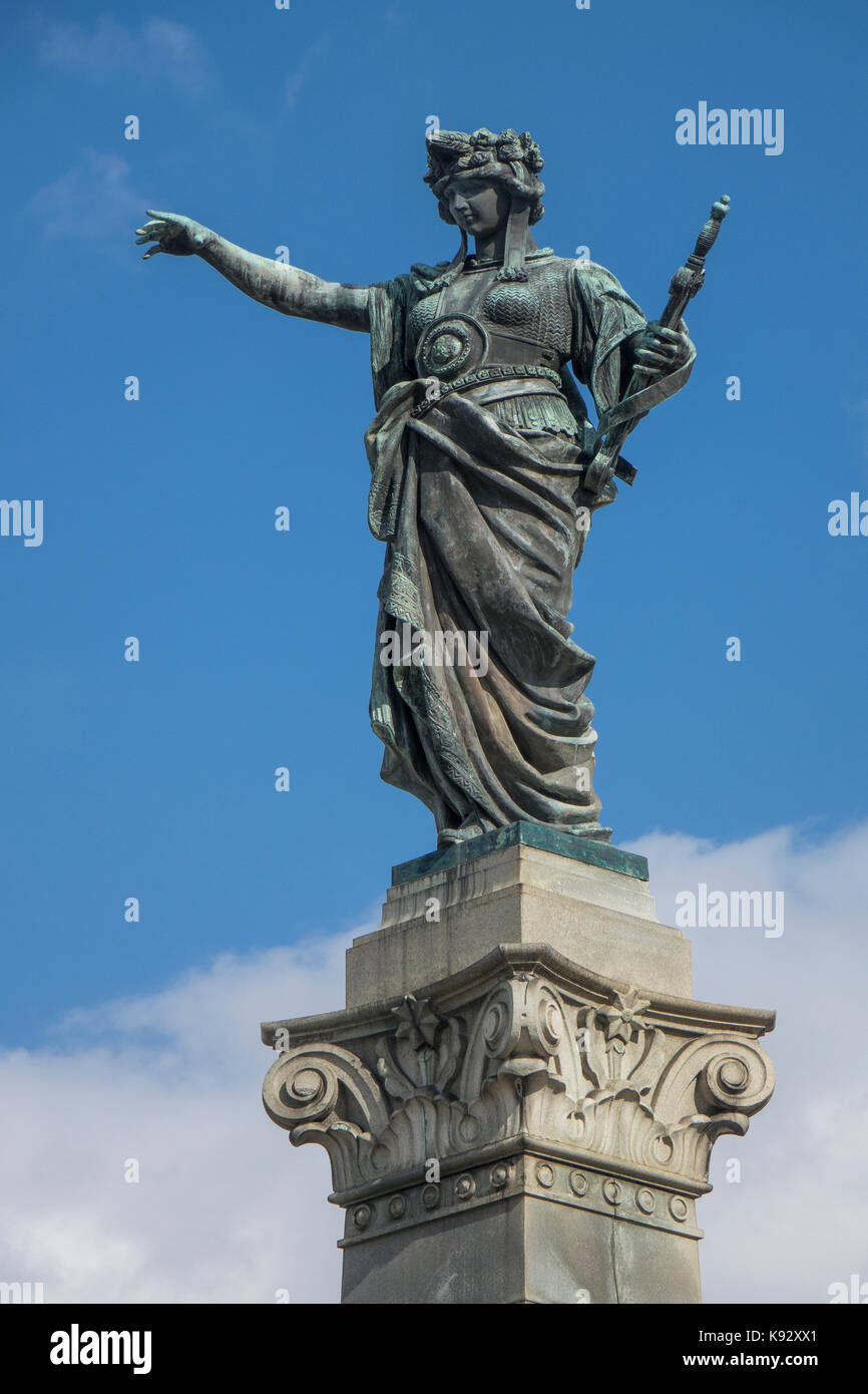 Bulgaria, Ruse, Svoboda (Freedom) square, Freedom monument Stock Photo ...