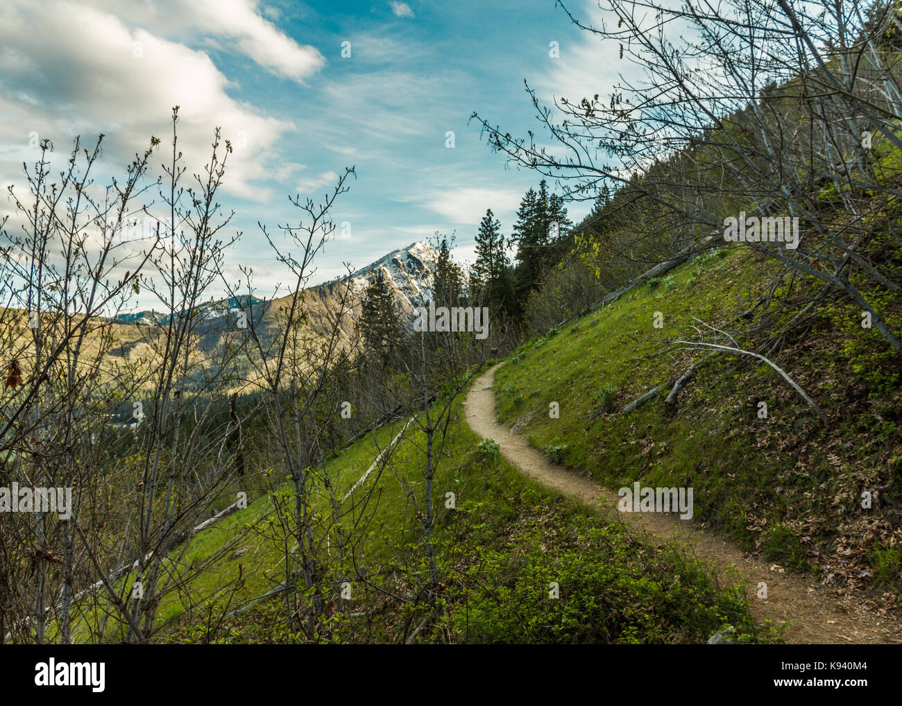 Icicle Ridge Leavenworth washington road hi-res stock photography and images - Alamy