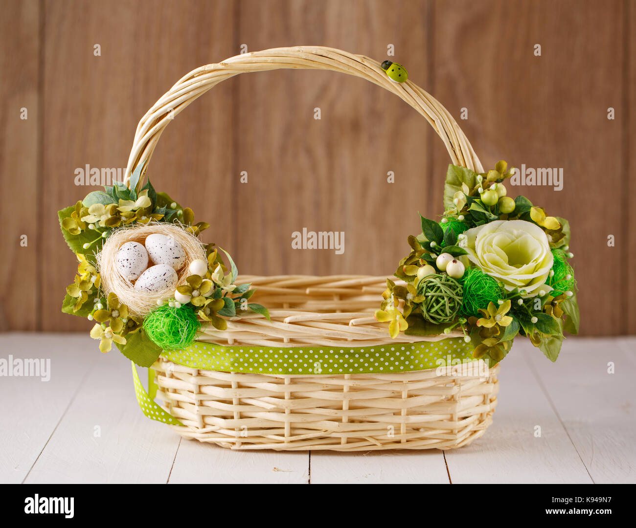 Decorated Easter Basket collection “Royal” main image 1