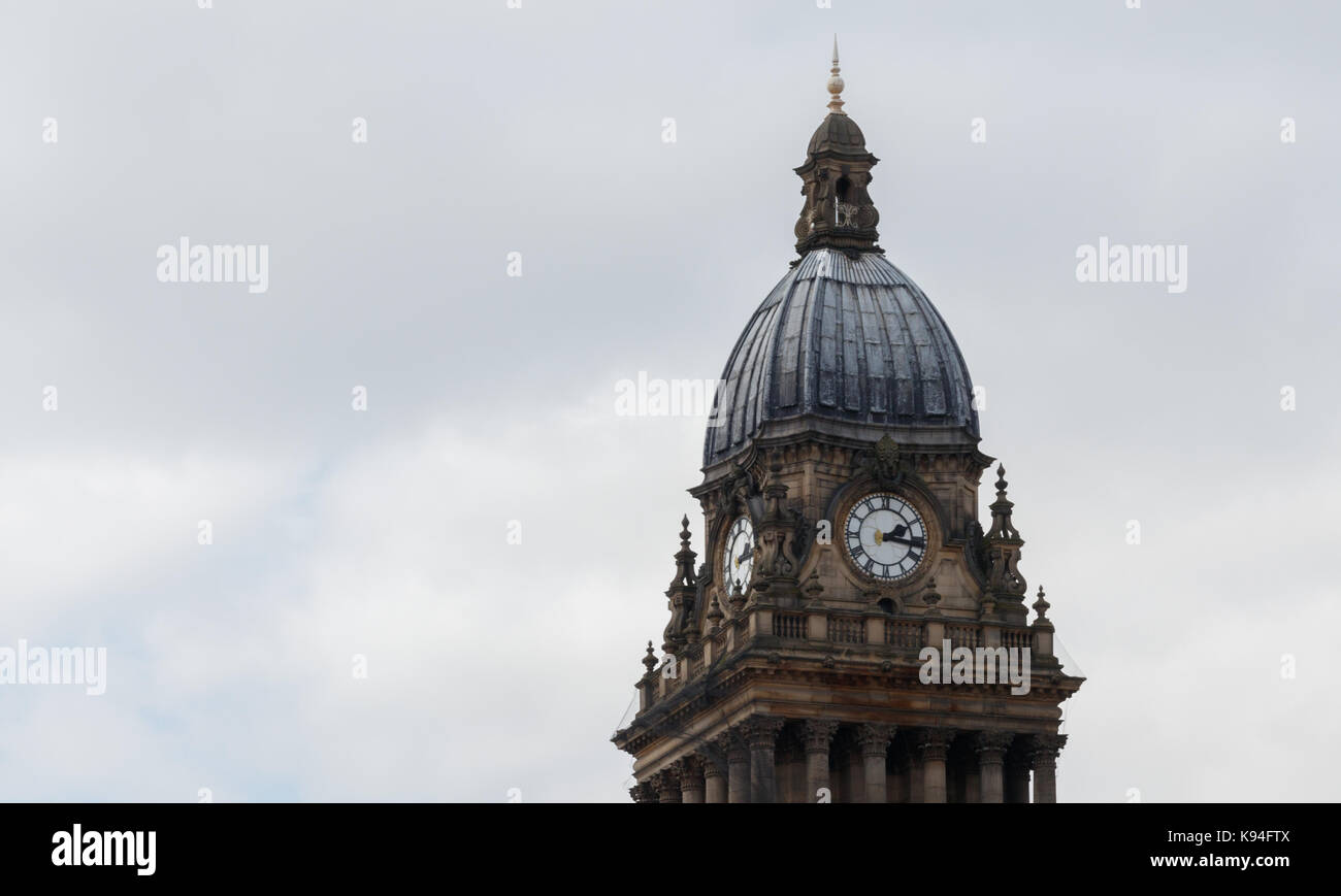 Clock tower, Leeds Town Hall Stock Photo Alamy