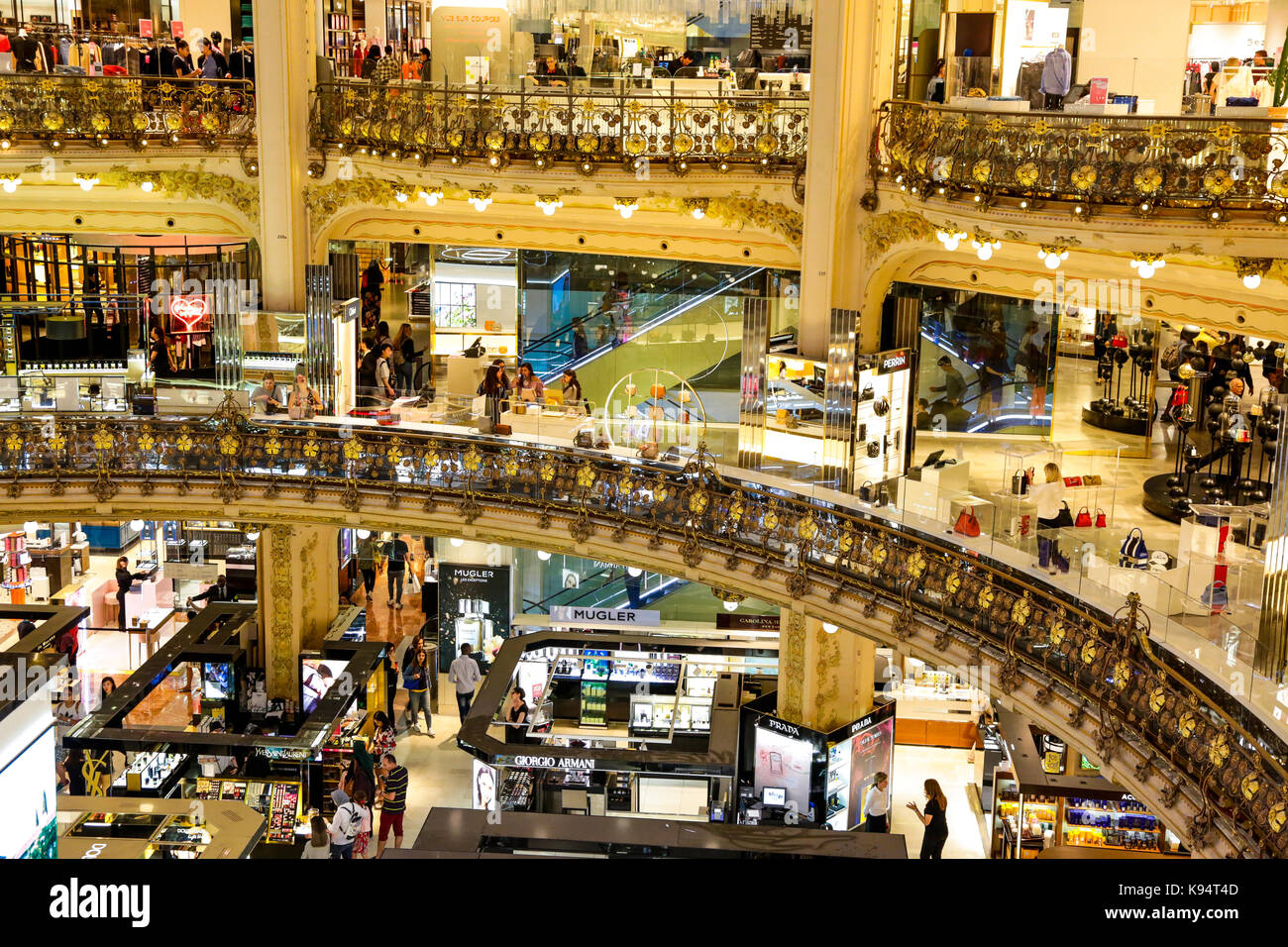 Art Boulevard Haussmann Guide Des Tailles Galeries Lafayette