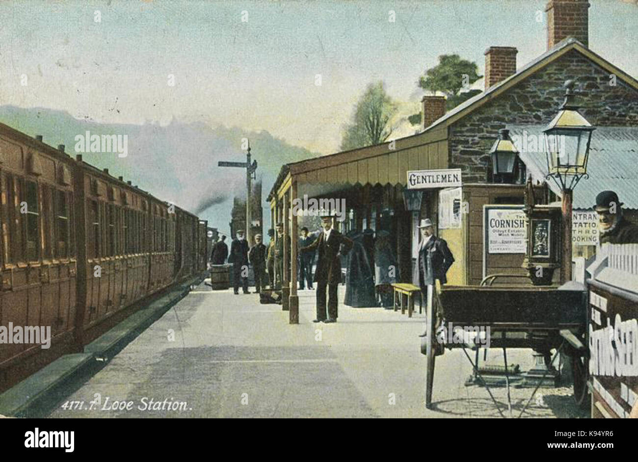 Looe station hi-res stock photography and images - Alamy Looe station hi-res stock photography and images - Alamy