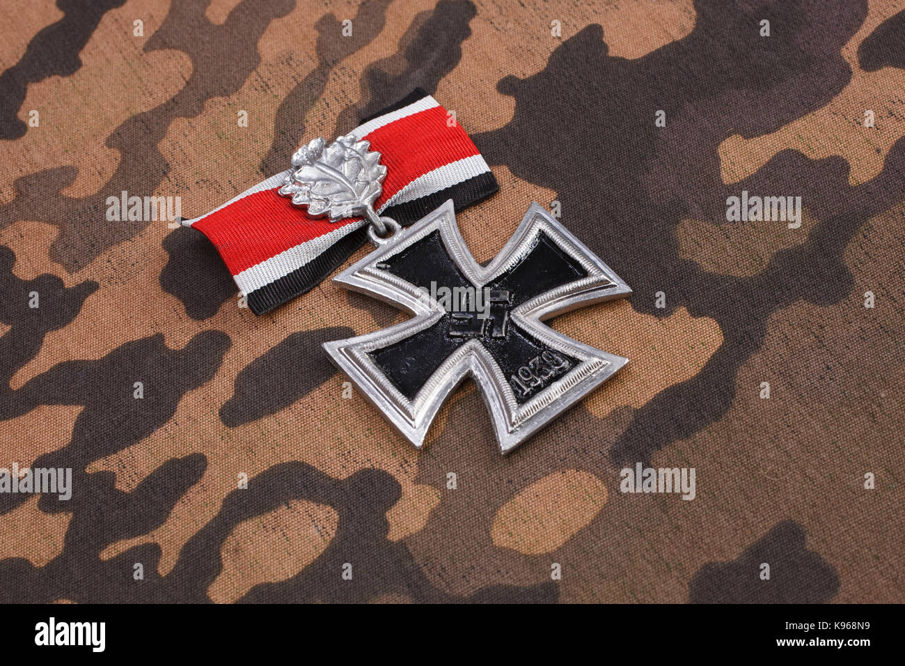 nazi award - Knight's Cross of the Iron Cross on SS camouflage uniform  Stock Photo - Alamy