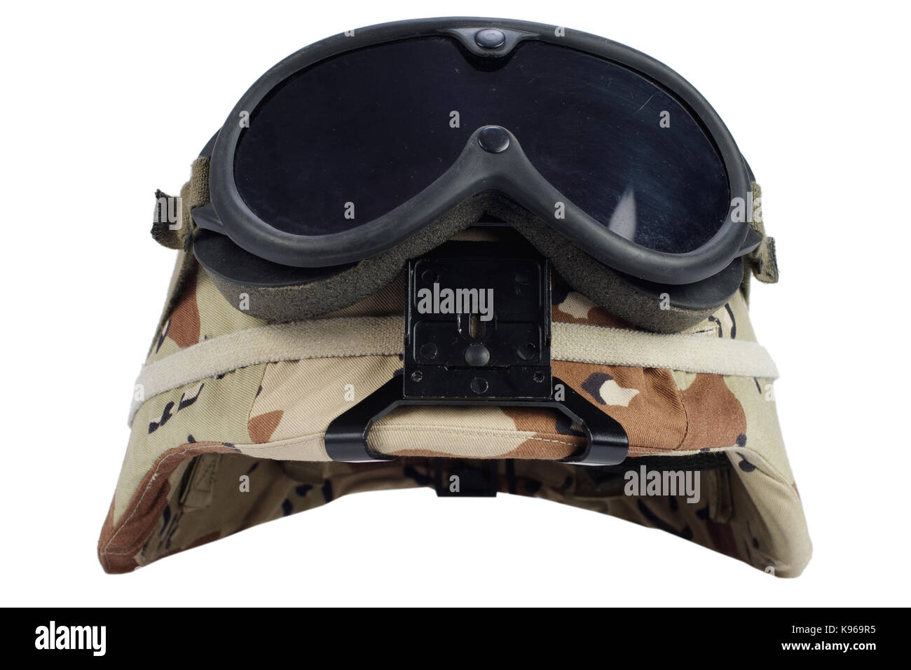 Us army kevlar combat helmet hi-res stock photography and images - Alamy