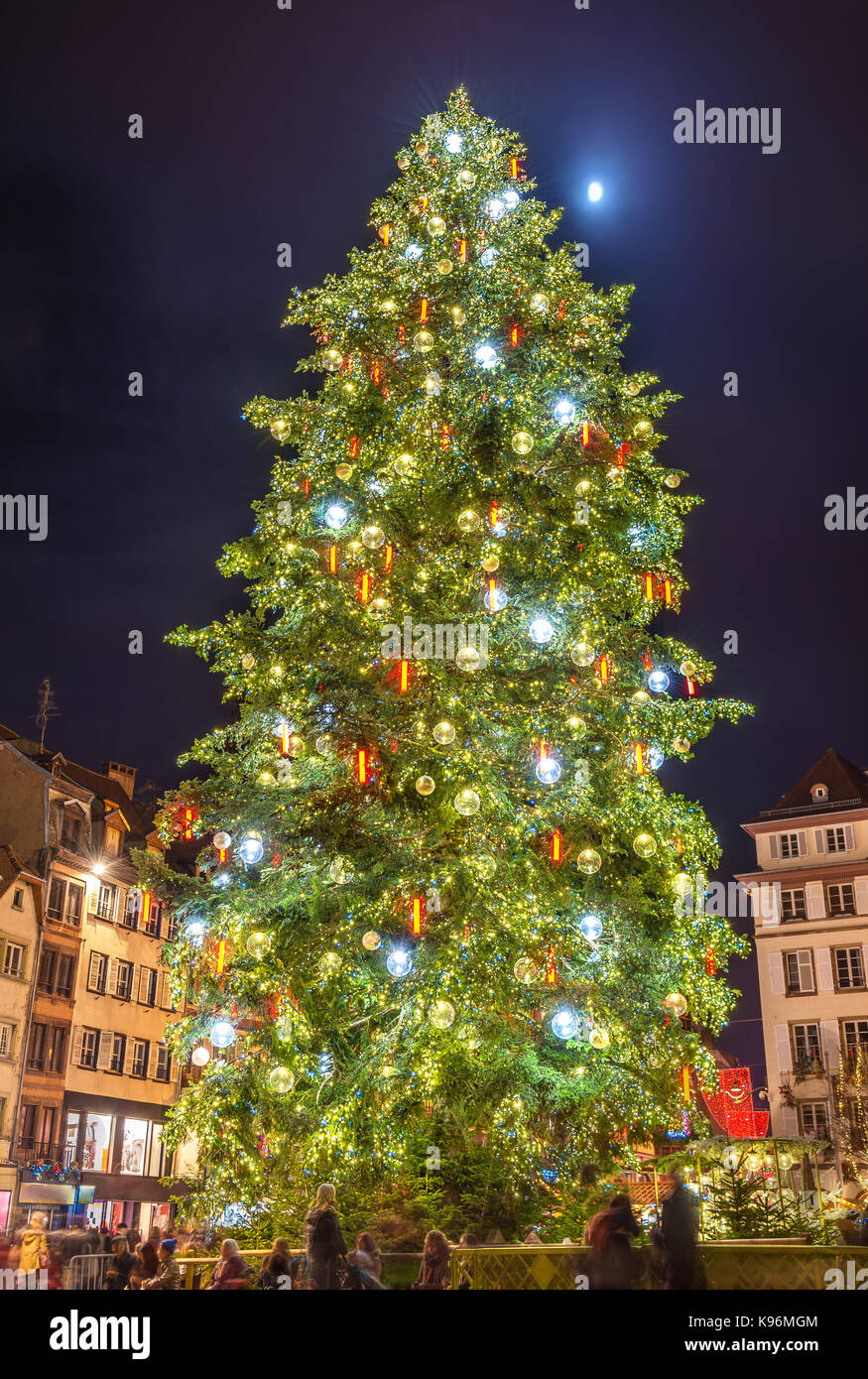 Strasbourg christmas tree hi-res stock photography and images - Alamy
