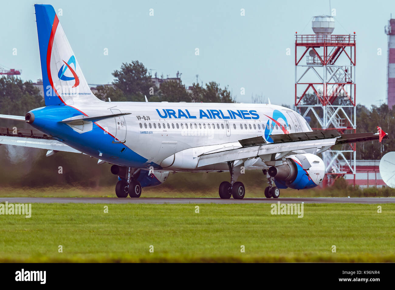 Pulkovo, Saint-Petersburg, Russia - August 10, 2017:   The airplane Airbus A319 of Ural Airlines is moving on the runway against the background of the Stock Photo