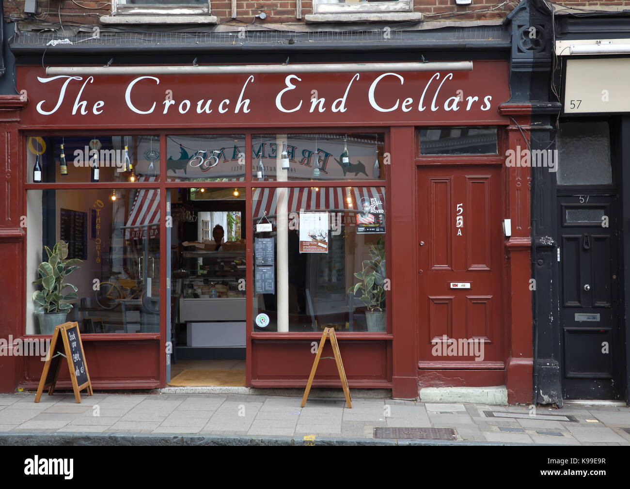 Crouch end cellars hi-res stock photography and images - Alamy