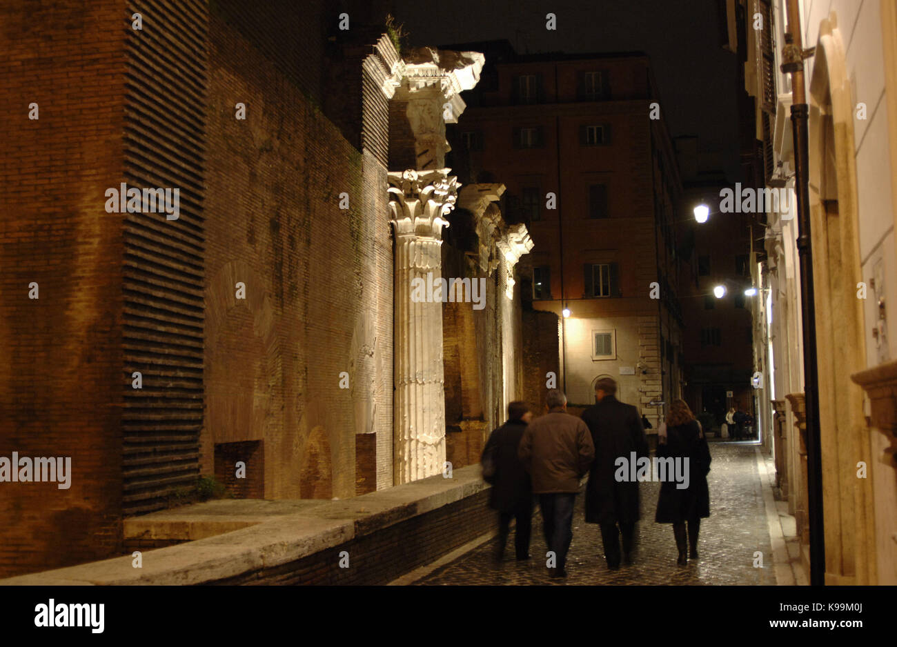 Someone Walking Rome Rome street view hi-res stock photography and images - Alamy