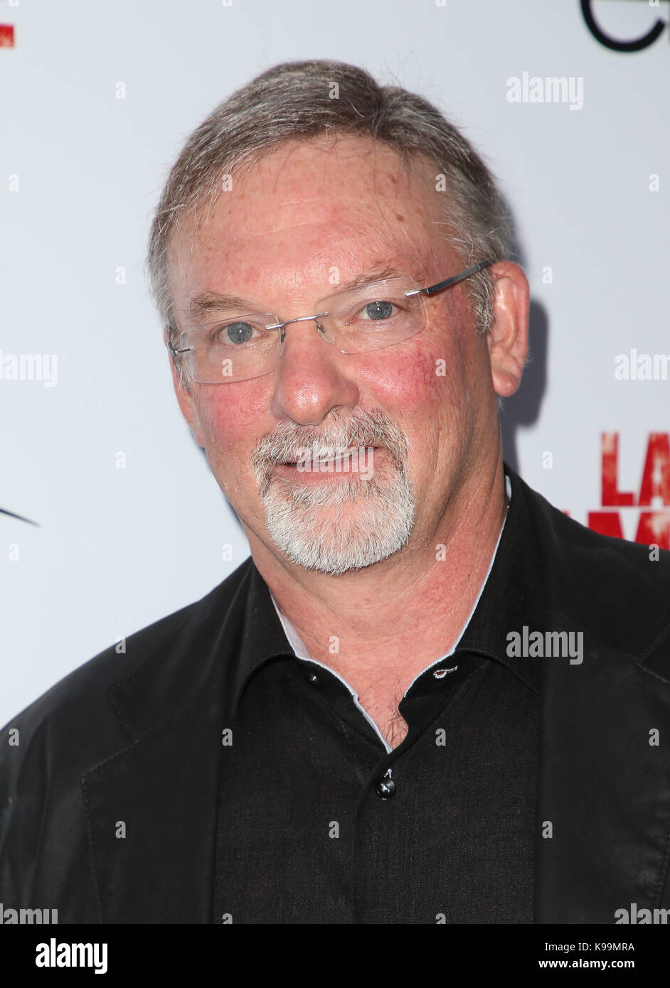 Дуайт юэлл. Дуайт литтл. Дуайт литтл. Дуайт х. Дуайт.