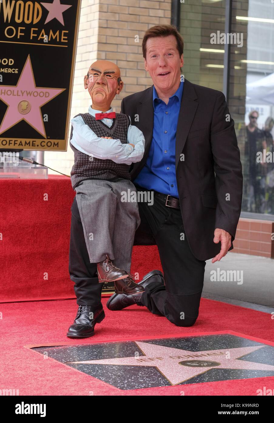Los Angeles, California, USA. 21st Sep, 2017. Ventriloquist Jeff Dunham poses with his puppet