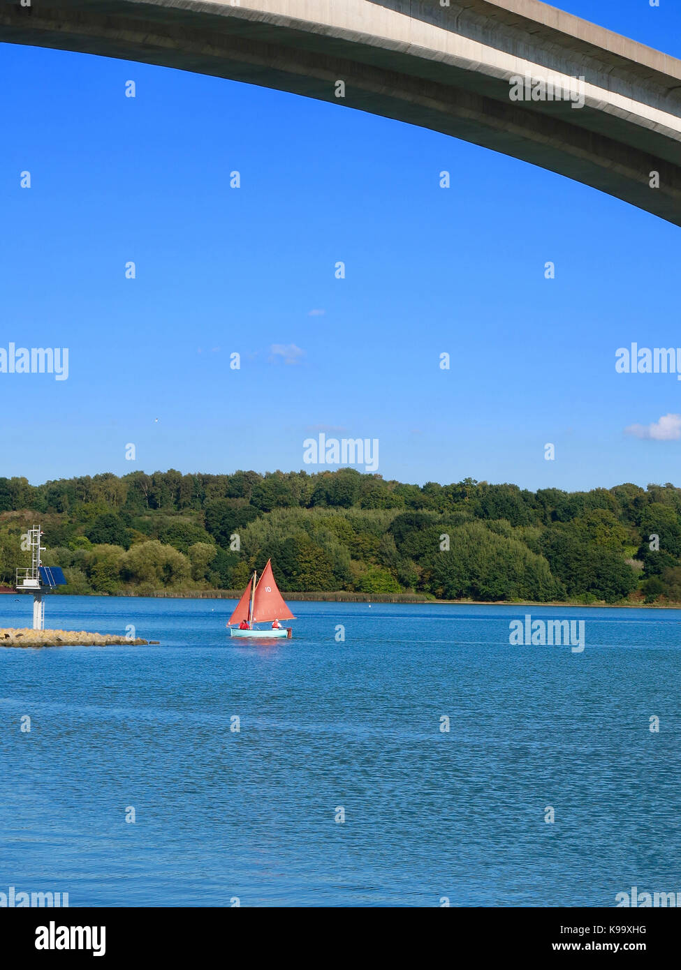 Ipswich, UK. 22nd Sep, 2017. UK weather hot sunny day and