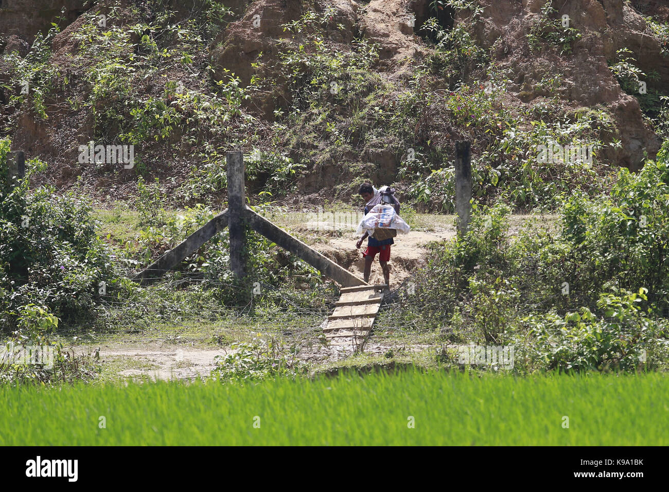 September 2, 2017 - Bangladesh - Myanmar's ethnic Rohingya Muslims cross the Bangladesh â€“ Myanmar border. (Credit Image: © Suvra Kanti Das via ZUMA Wire) Stock Photo