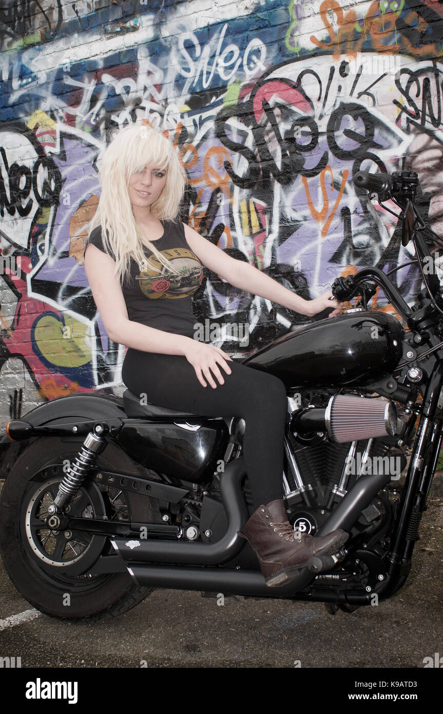 girl on harley davidson