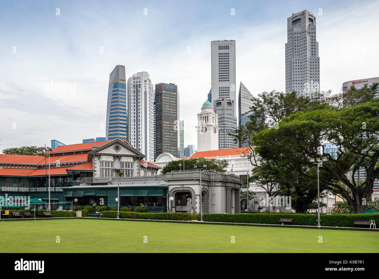 Singapore Cricket Club Clubhouse and Central Business District