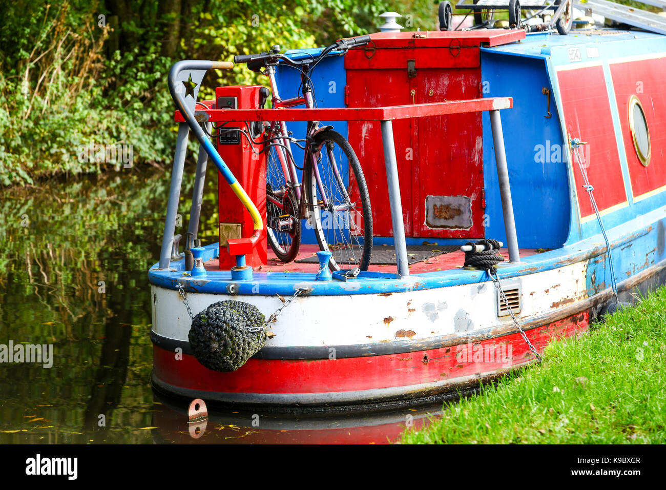 Bike boat hi-res stock photography and images - Alamy