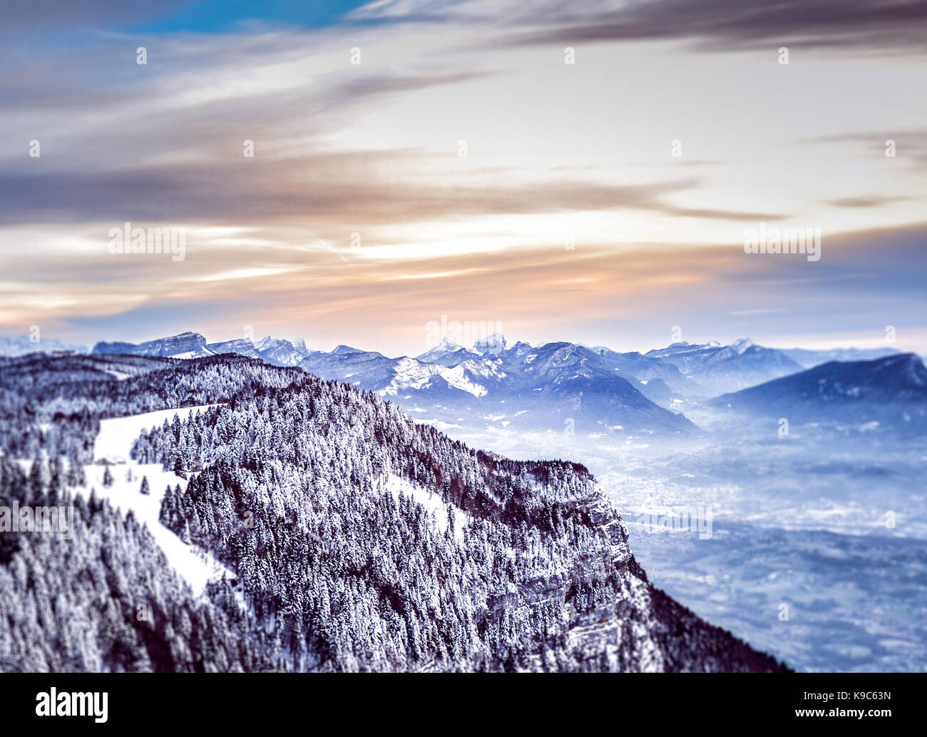 Beautiful cold winter landscape hi-res stock photography and images - Alamy