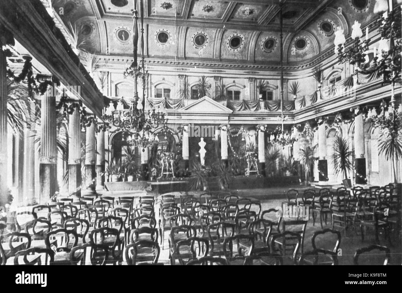 Altes nationaltheater Black and White Stock Photos & Images - Alamy