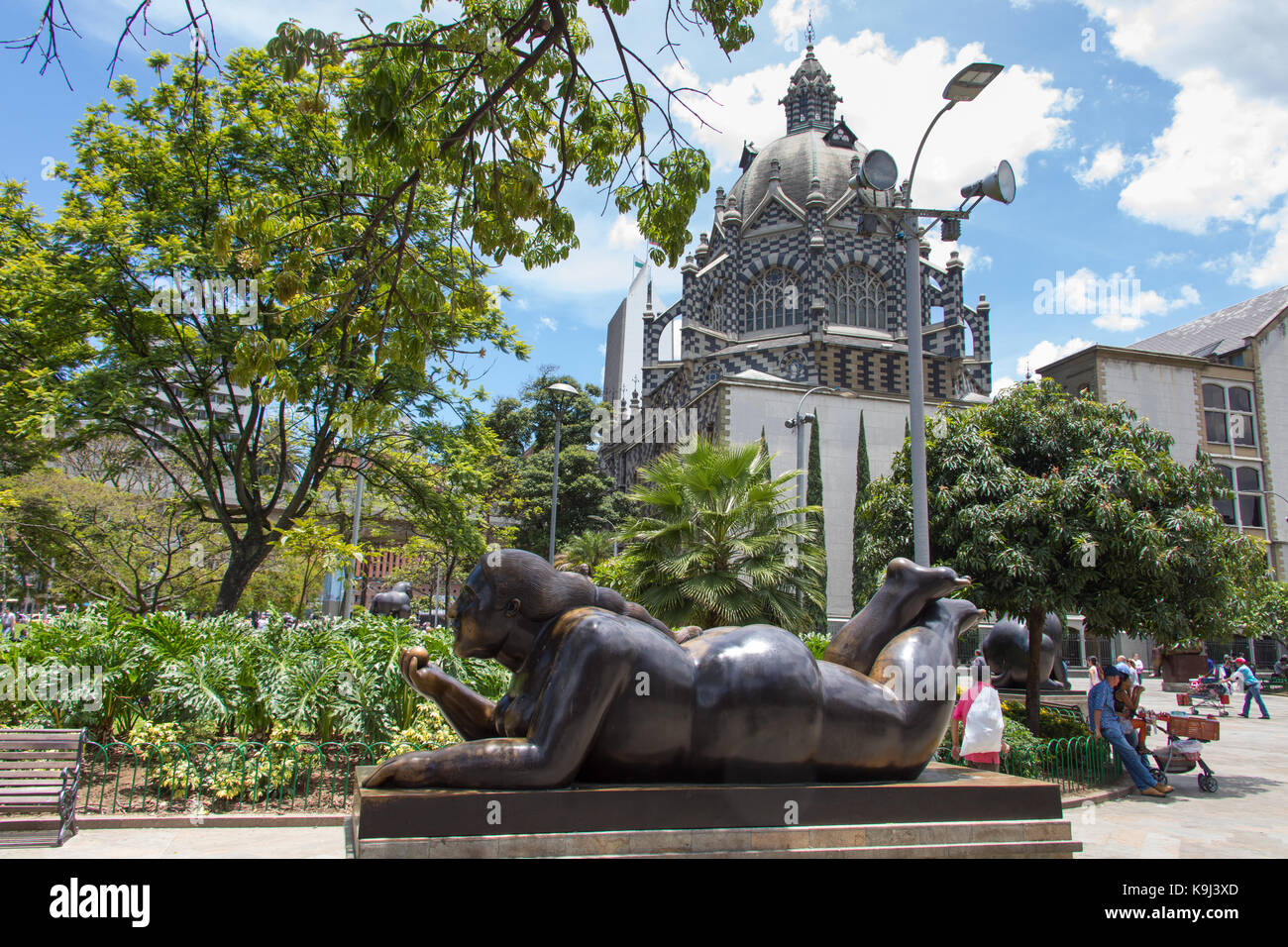 Mujer con fruta, Botero Plaza, Medellin, Colombia Stock Photo