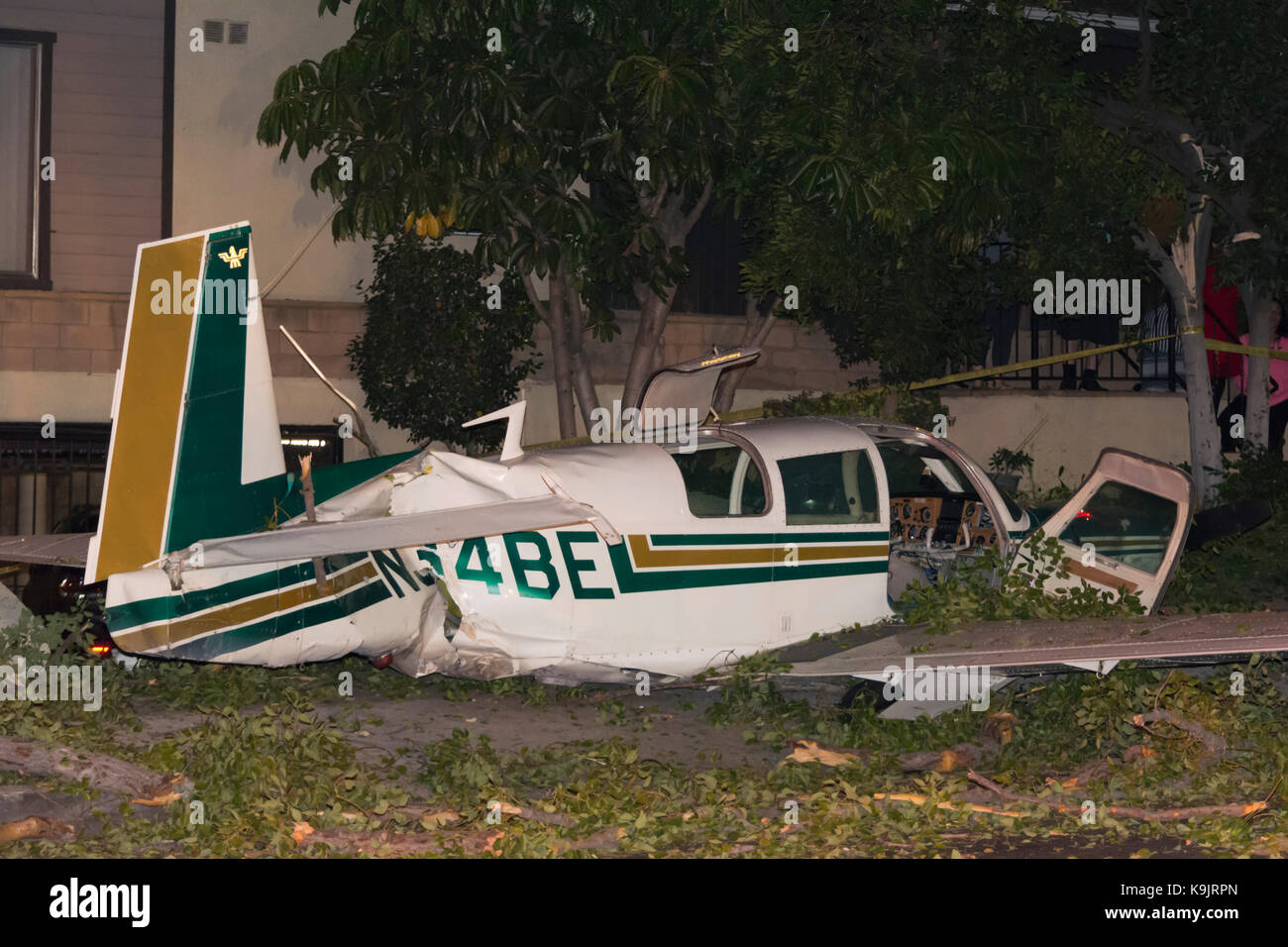 Glendale California, USA. 22nd Sep, 2017. A small plane crash on a city street in Glendale California after developing engine trouble trying to land at Hollywood Burbank Airport. No injuries were reported. Credit: Chester Brown/Alamy Live News Stock Photo