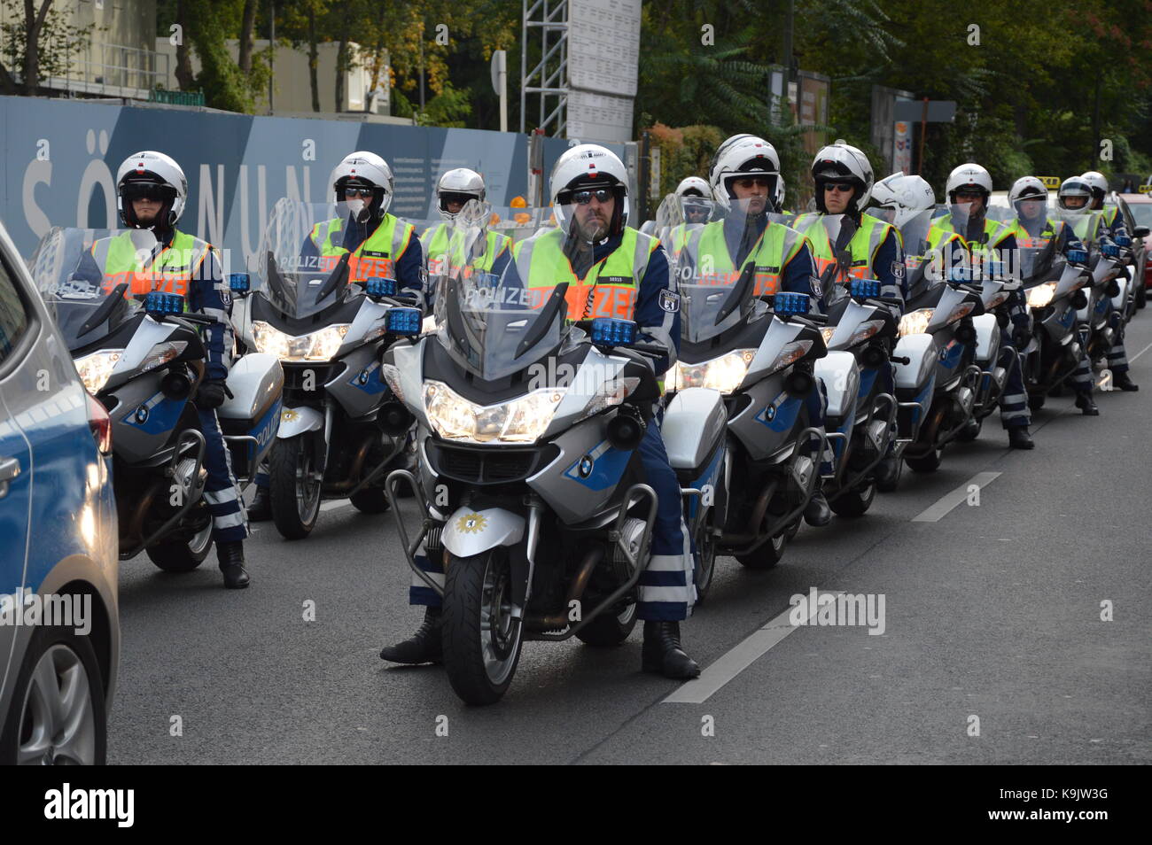 Berlin, Germany. 23rd Sep, 2017. Police on alert because of several simultaneausly mega-events (elections, marathon, football) in Berlin, Germany Credit: Markku Rainer Peltonen/Alamy Live News Stock Photo