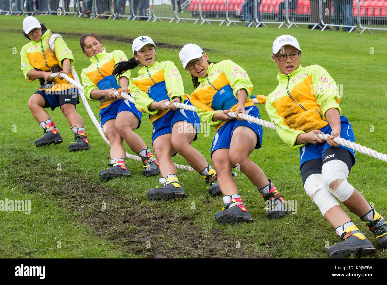 Teamwork Rope Challenge Sporting Event At Southport Merseyside Uk 23rd September 17 Chinese Team From Taipei At The European Outdoor Tug Of War Championships And 17 World Junior And Under 23 Championships