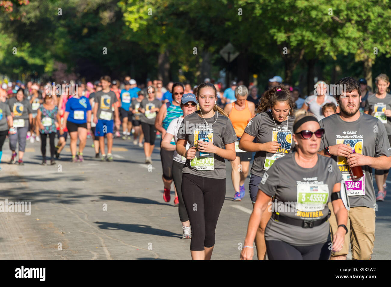 Montreal, Canada. 23rd Sep, 2017. 5km runners during Montreal Oasis Rock 'n' Roll 5km race Credit: Marc Bruxelle/Alamy Live News Stock Photo