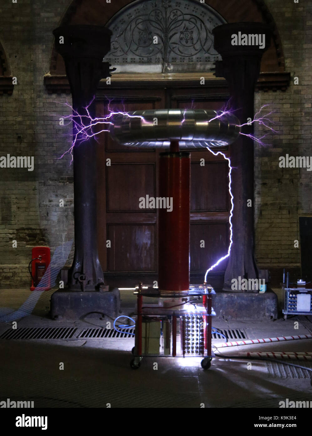 Electrical resonant transformer circuit hires stock photography and