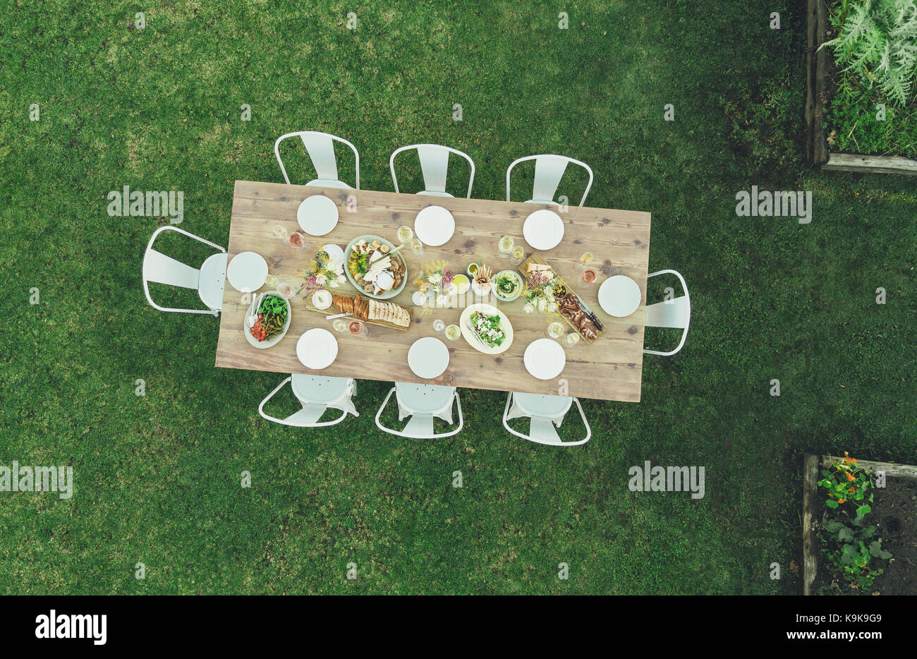 Aerial view empty chairs in hi-res stock photography and images - Alamy