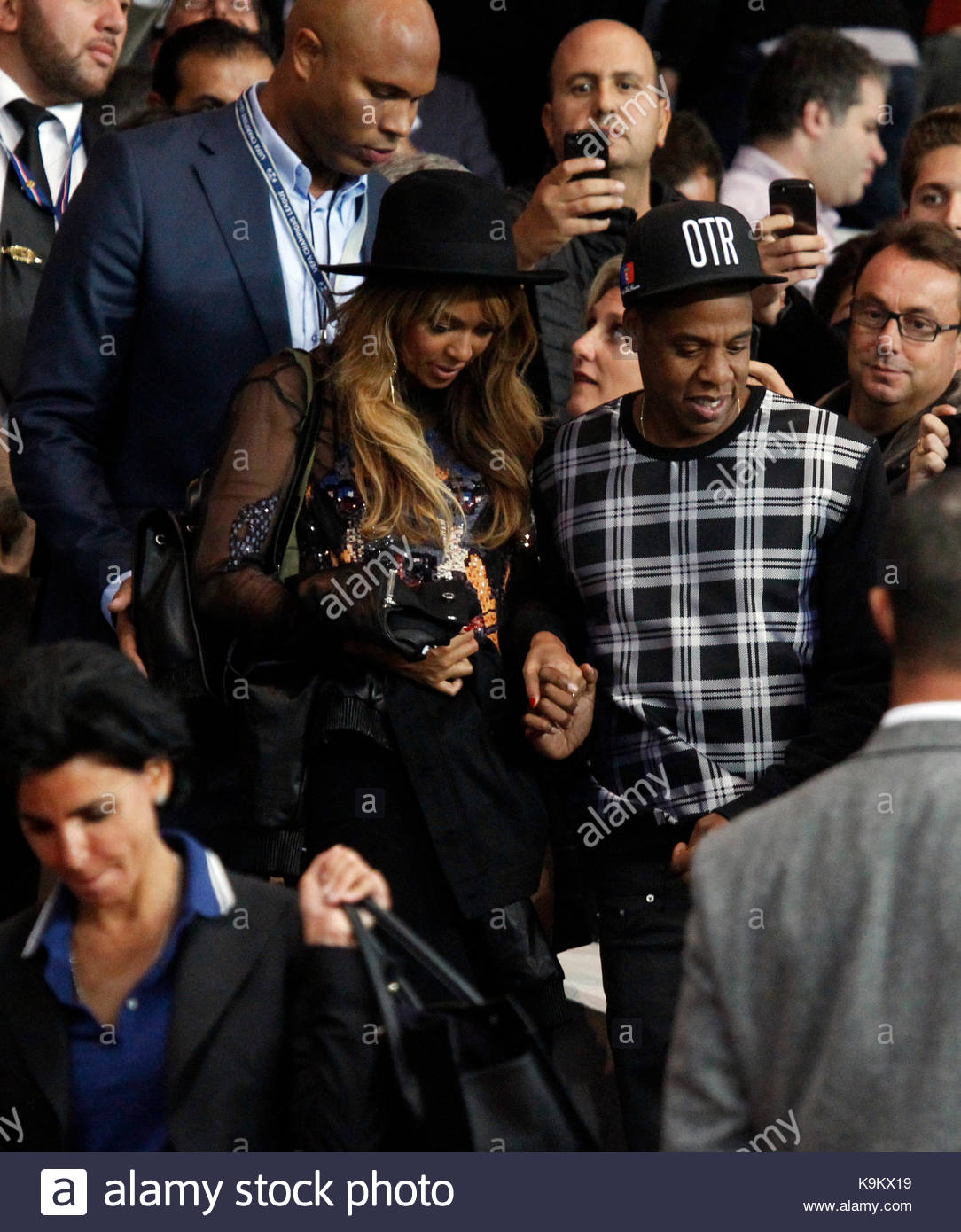Jay-Z, Beyonce and Julius de Boer. Jay-Z, Beyonce and their bodyguard ...