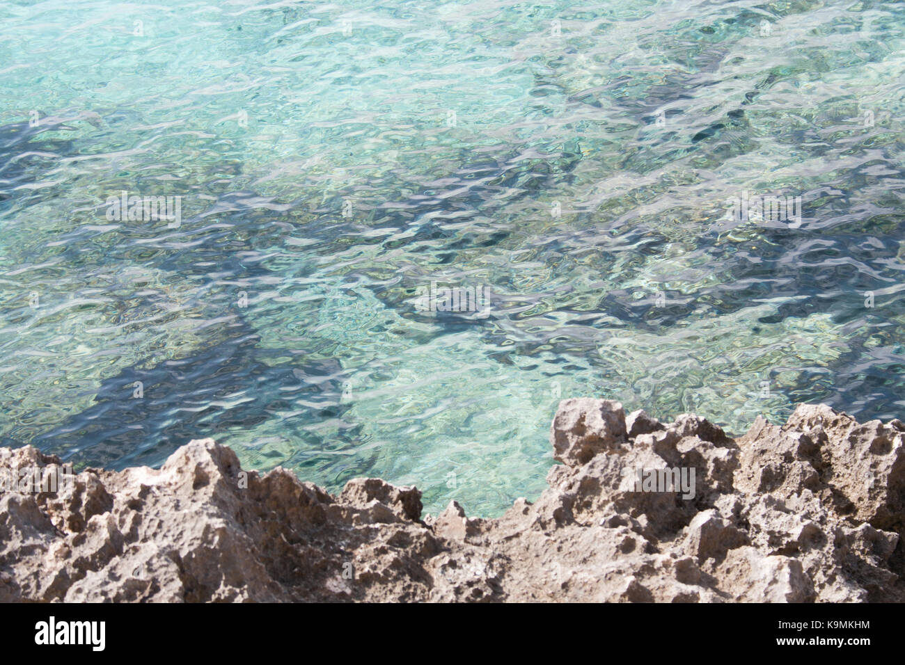 Turquoise sea water rock hi-res stock photography and images - Alamy