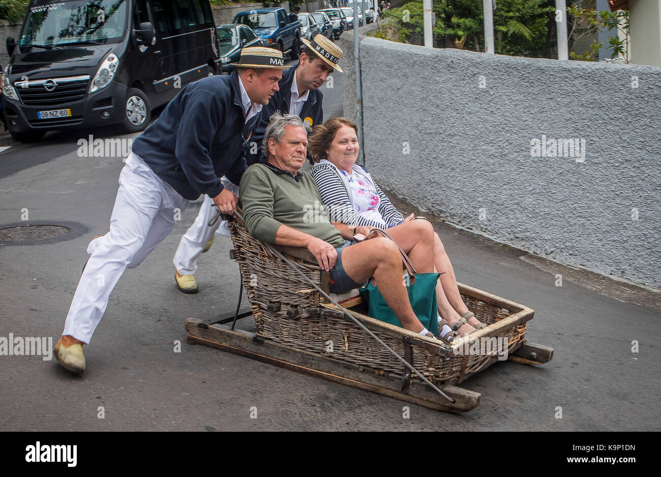 Carreiros do Monte, Wicker Toboggan Sled Ride from Monte to Funchal