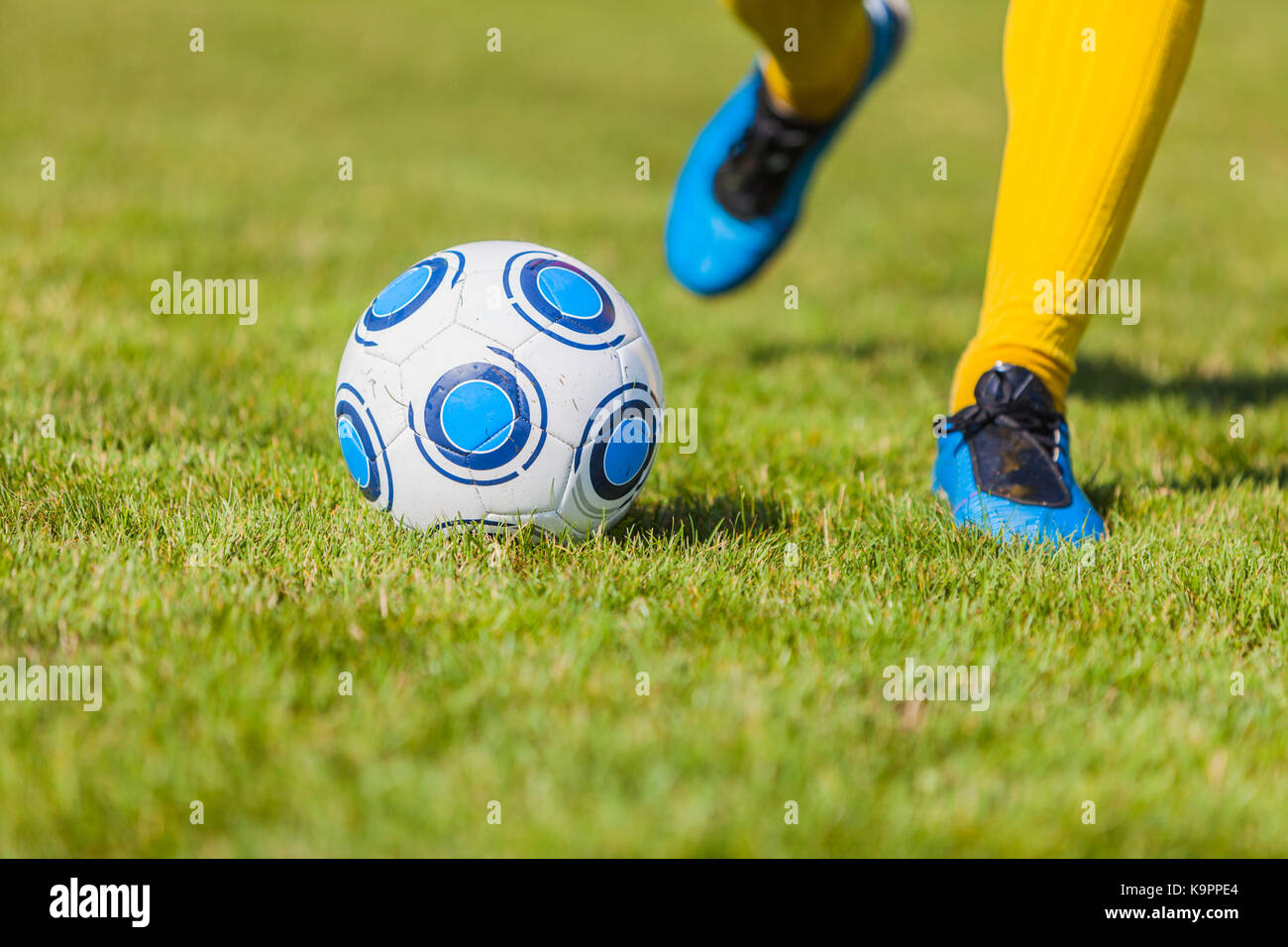 Soccer kicking feet hires stock photography and images Alamy
