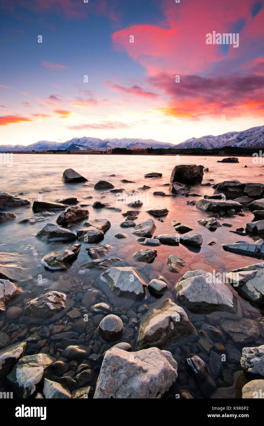 Sunrise at Lake Tekapo in South Island New Zealand Stock Photo - Alamy