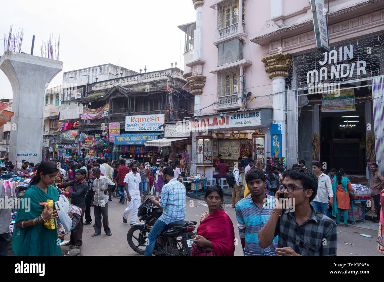 HYDERABAD,INDIA-24th SEPTEMBER,2017.People shopping at a busy street