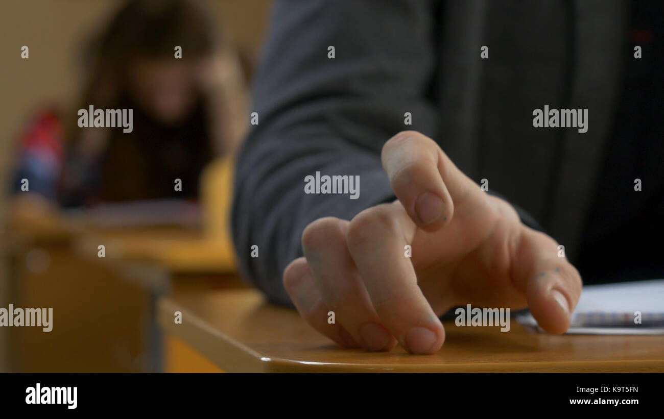 Tapping fingers hires stock photography and images Alamy