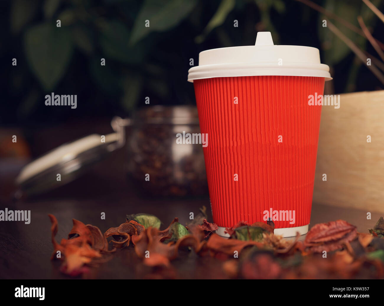 red paper Cup Stock Photo - Alamy