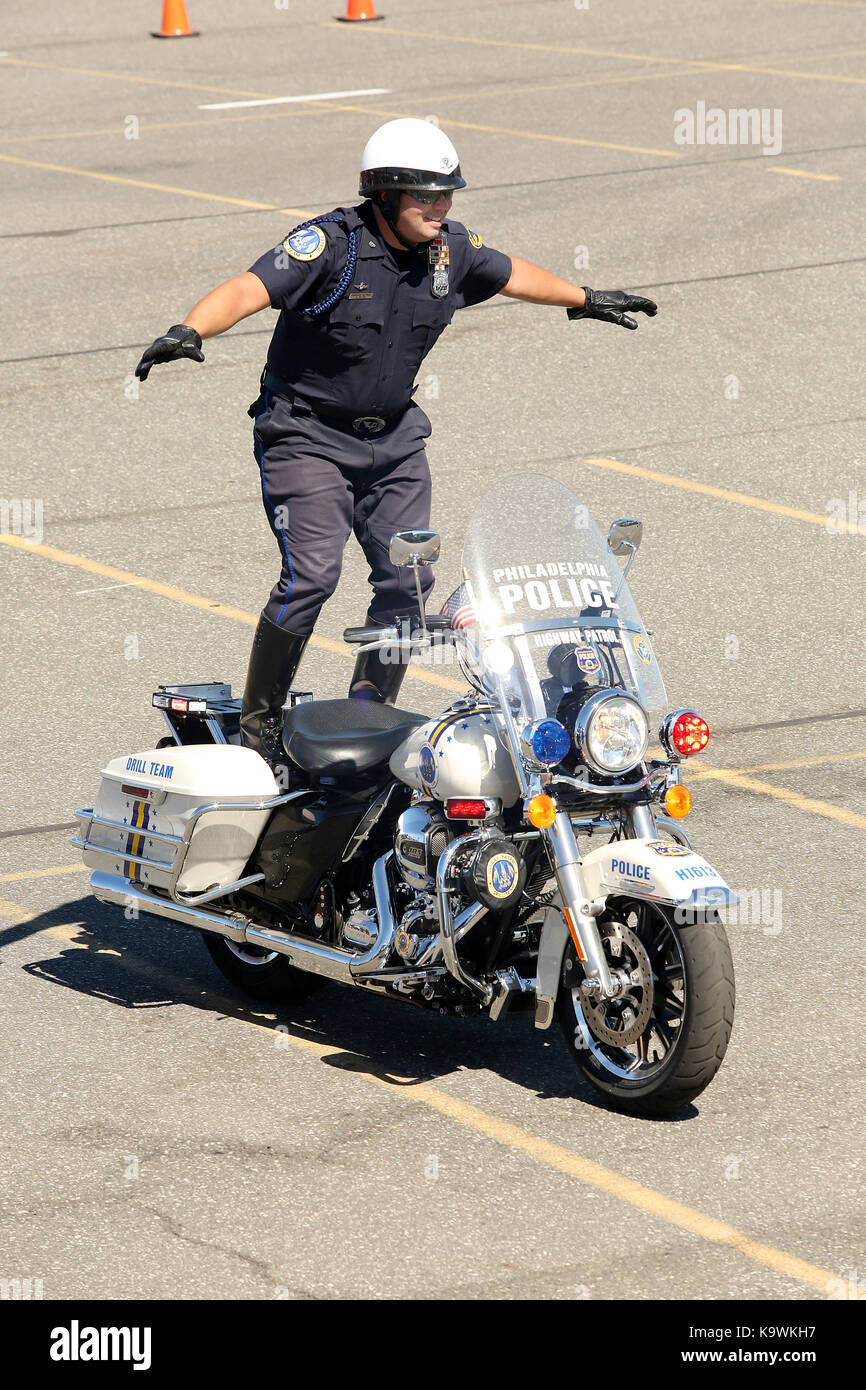 Pjiladelphia, PA, USA. 23rd Sep, 2017. Police Highway Motorcylce Drill Team pictured at the 63rd annual Philadelphia Hero Thrill Show in Philadelphia, Pa on September 23, 2017 Credit: Star Shooter/Media Punch/Alamy Live News Stock Photo