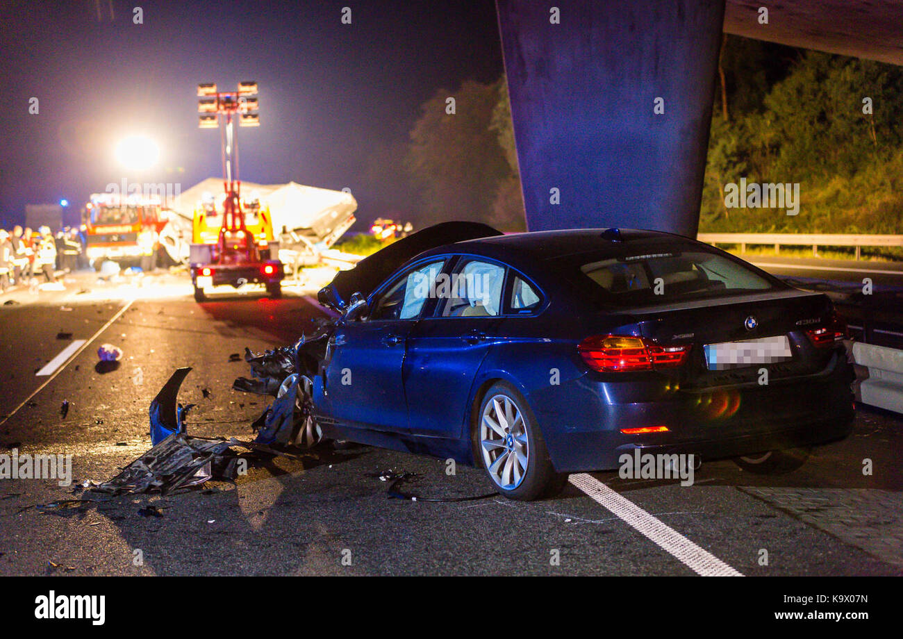 Car driving wrong way on motorway hi-res stock photography and images ...