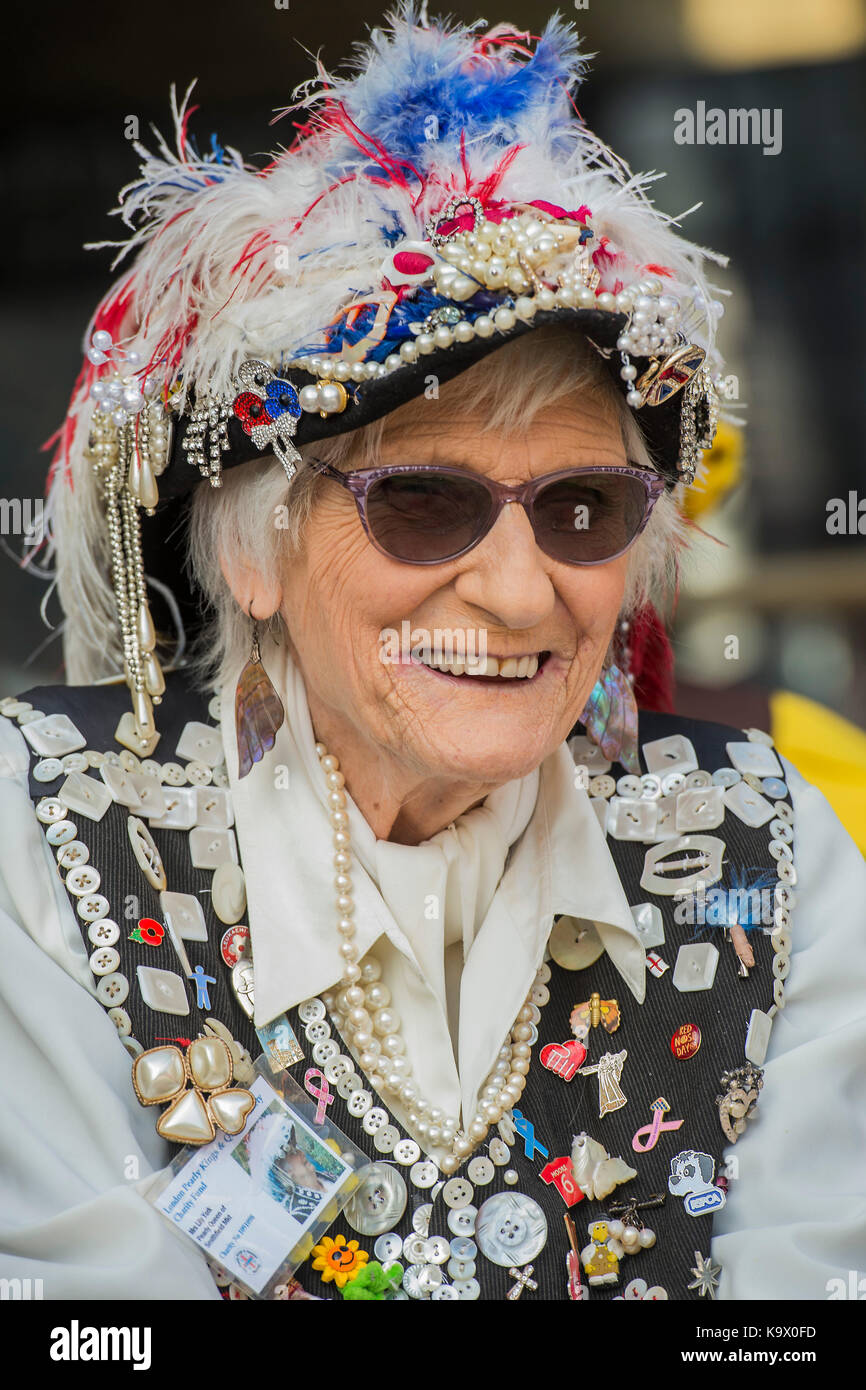 London, UK. 24th September, 2017. The annual Harvest Festival organised by the Pearly Society starts with a ceremony in Guild hall courtyard and then processes to Bow Church in the City of London. Pearly Kings and Queens of London get together for the biggest event in the Pearly calendar. London 24 Sep 2017. Credit: Guy Bell/Alamy Live News Stock Photo