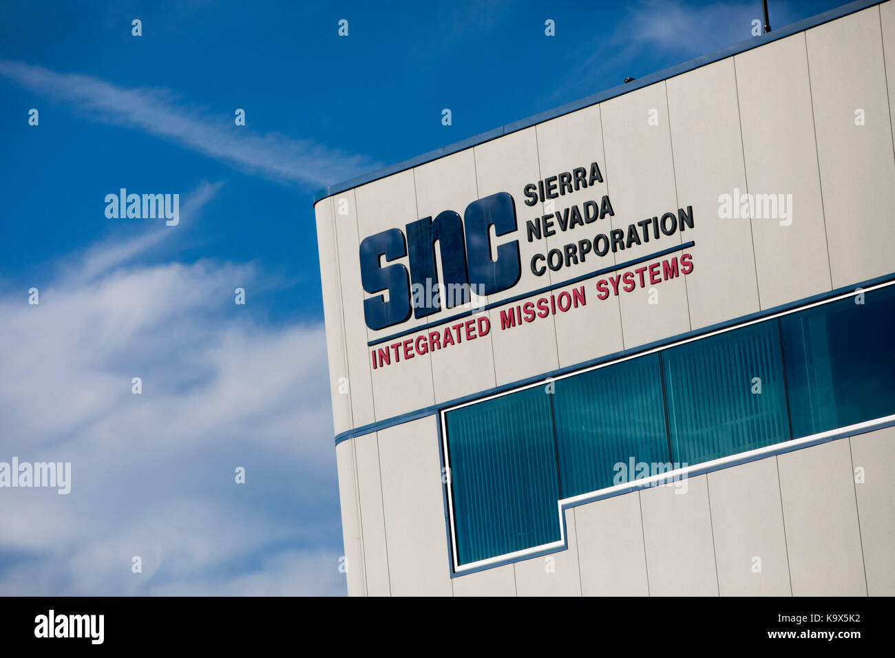 Sierra nevada corporation hires stock photography and images Alamy