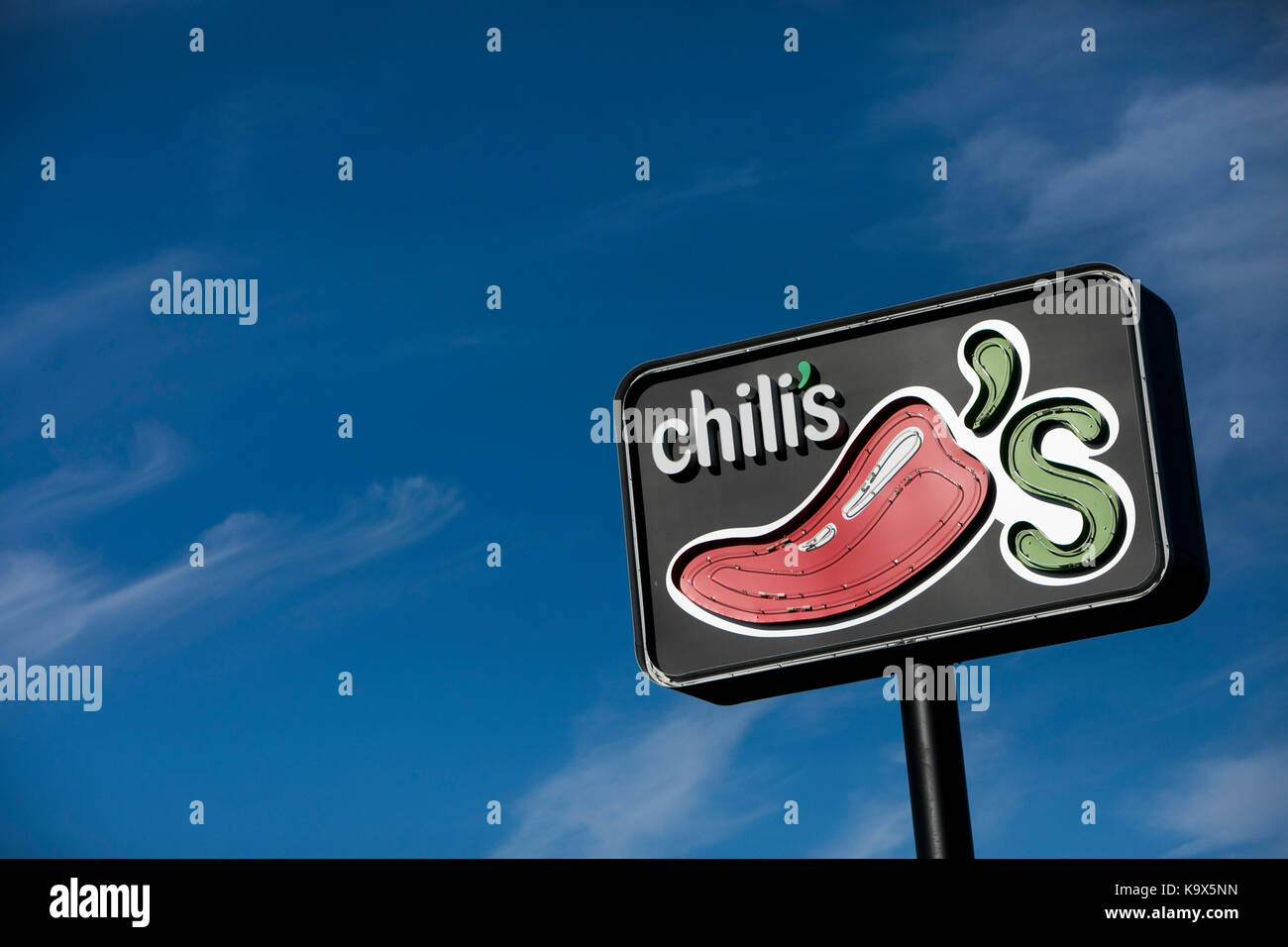Chili's logo hi-res stock photography and images - Alamy