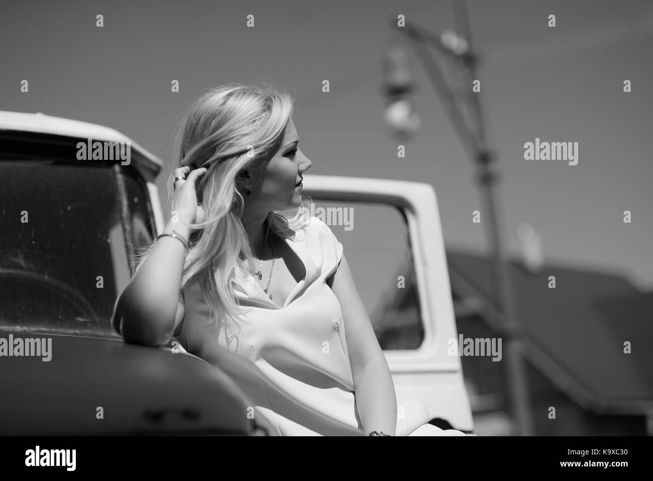 Black and white portrait of beautiful young woman Stock Photo - Alamy