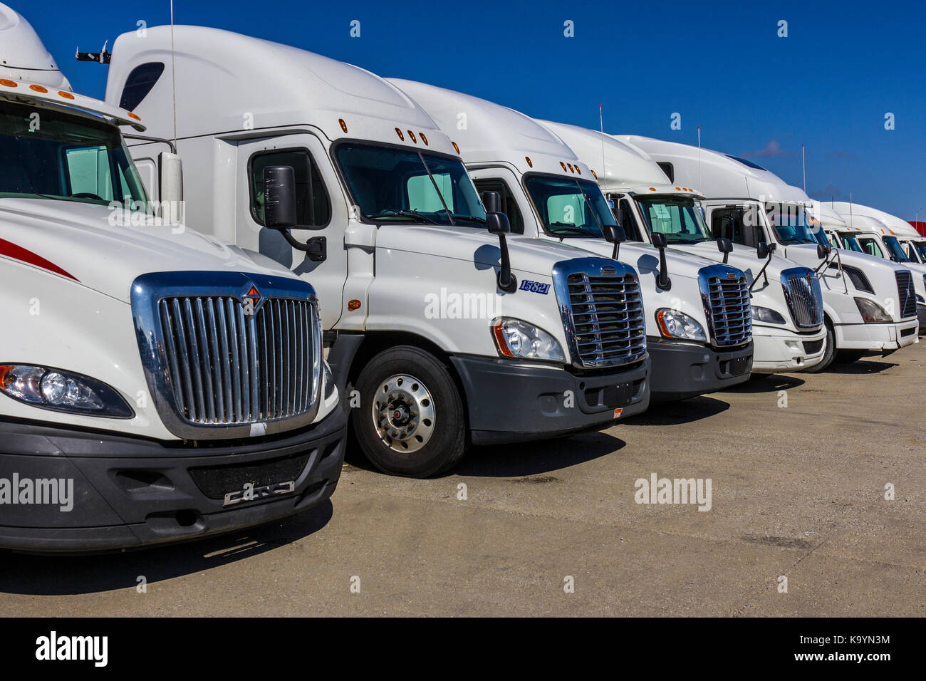 Indianapolis Circa September 2017 White Semi Tractor Trailer Trucks