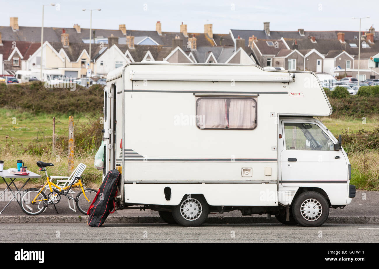 Small camper van hi-res stock photography and images - Alamy