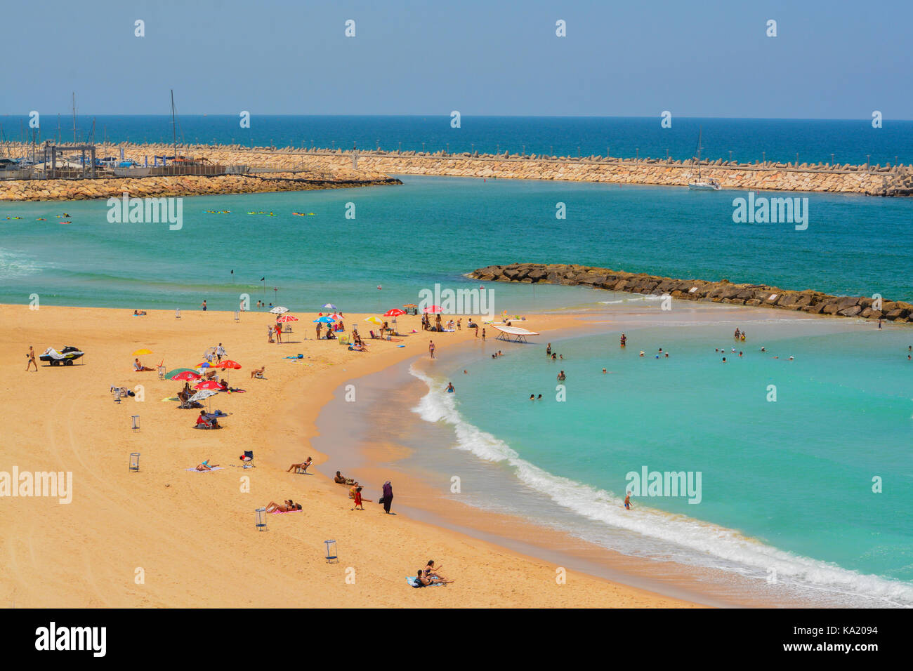 The Mediterranean beach in Ashkelon, Israel Stock Photo - Alamy